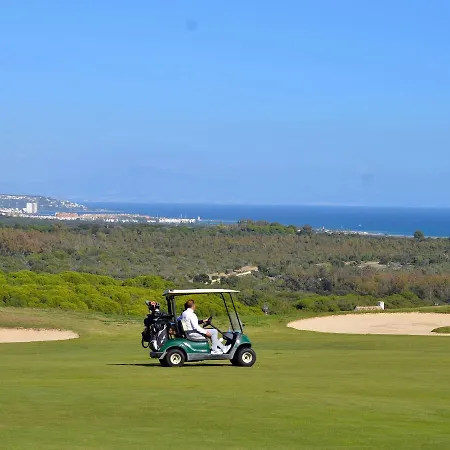 Luxury Apartment, Surrounded By Several Golf Courses And Near The Sea Apartment Alcaidesa