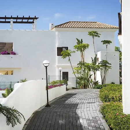 Luxury Apartment, Surrounded By Several Golf Courses And Near The Sea * Alcaidesa